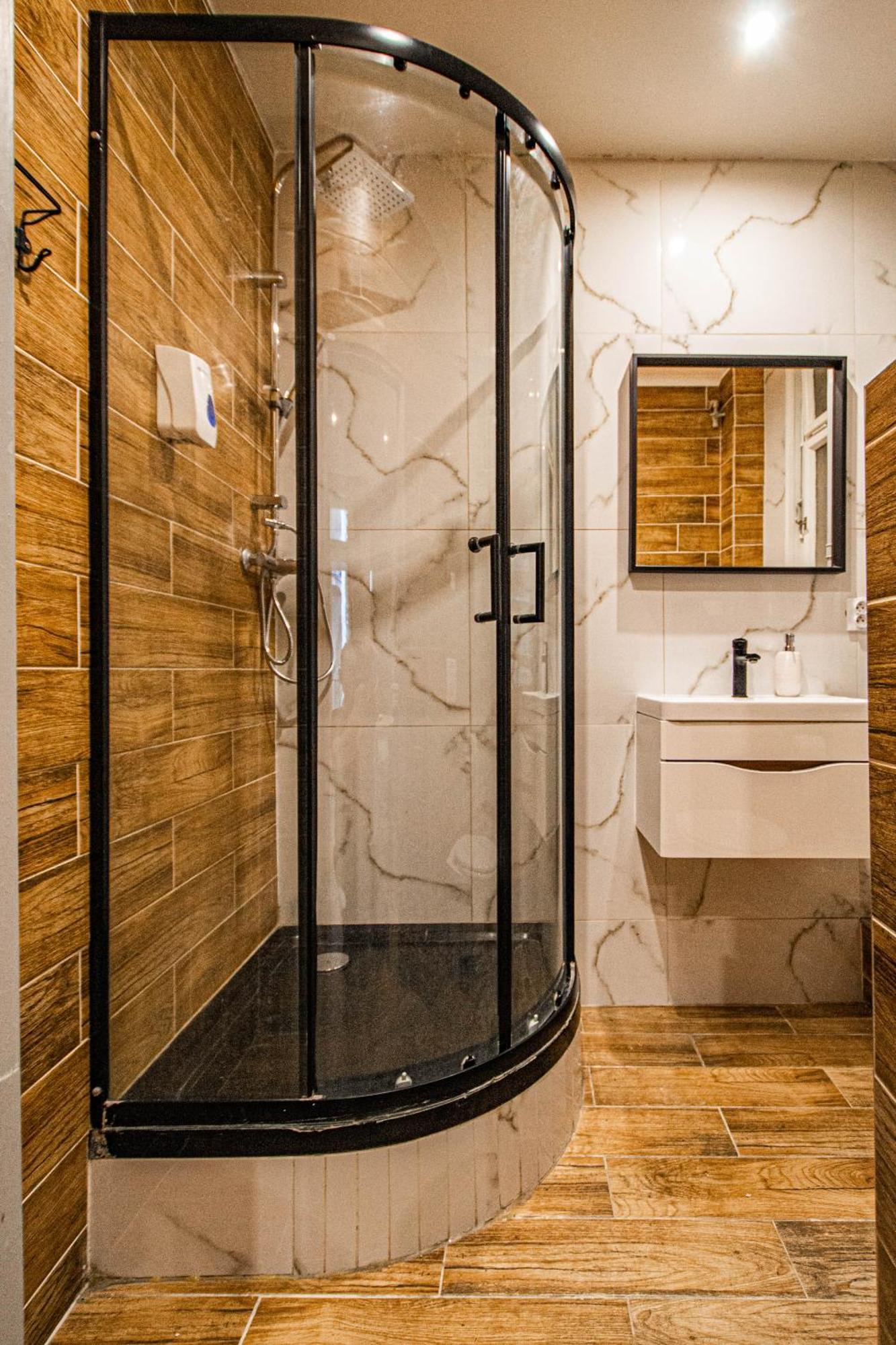 Cozy Studio In The Main City Center プラハ エクステリア 写真